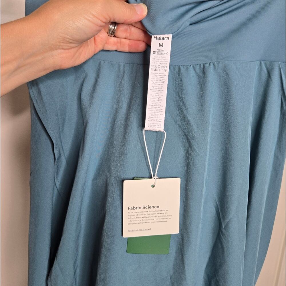 NWT  HALARA Breezeful Teal 2 in 1 Flowy High Low Skort Size Medium - Picture 5 of 6